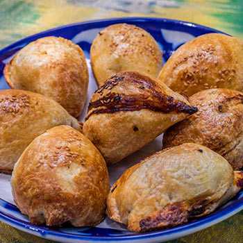 Самса с курицей Файзли Тошкент миллий таомлари (Яккасарай)