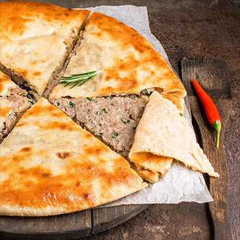 МЯСНОЙ С ФАРШЕМ Pirogi.uz