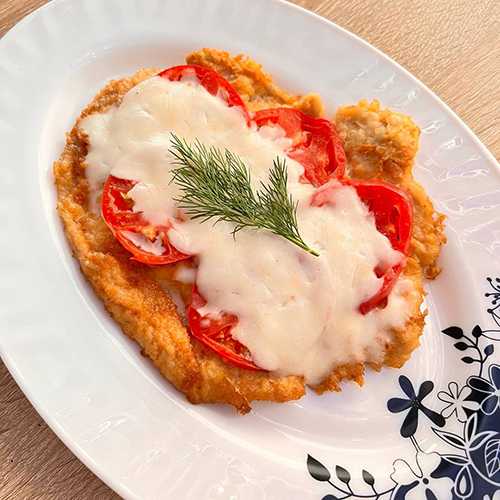 Куриная отбивная с сыром Руккола Семейное кафе