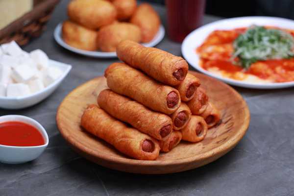 Пирожки с сосиской Gumma & Xonim (Nodir)