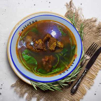 Лапша с тушеной говядиной Lajia Lapsha