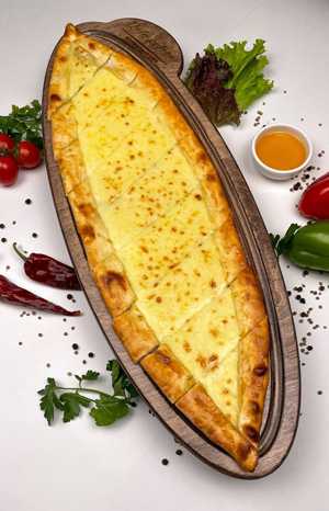 Сырный пиде Urfa Sofrasi Turkish Restaurant