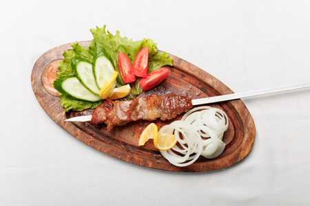 Кусковой из баранины, 100гр. Qaldirg'och Premium