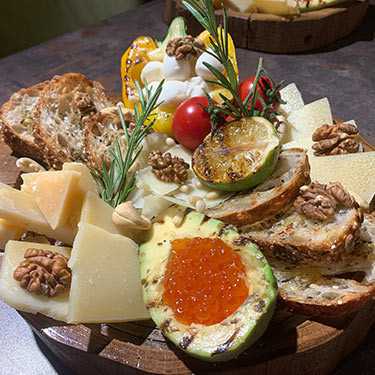 Ассорти Прованс малое PLOV Lounge & Banquet Hall